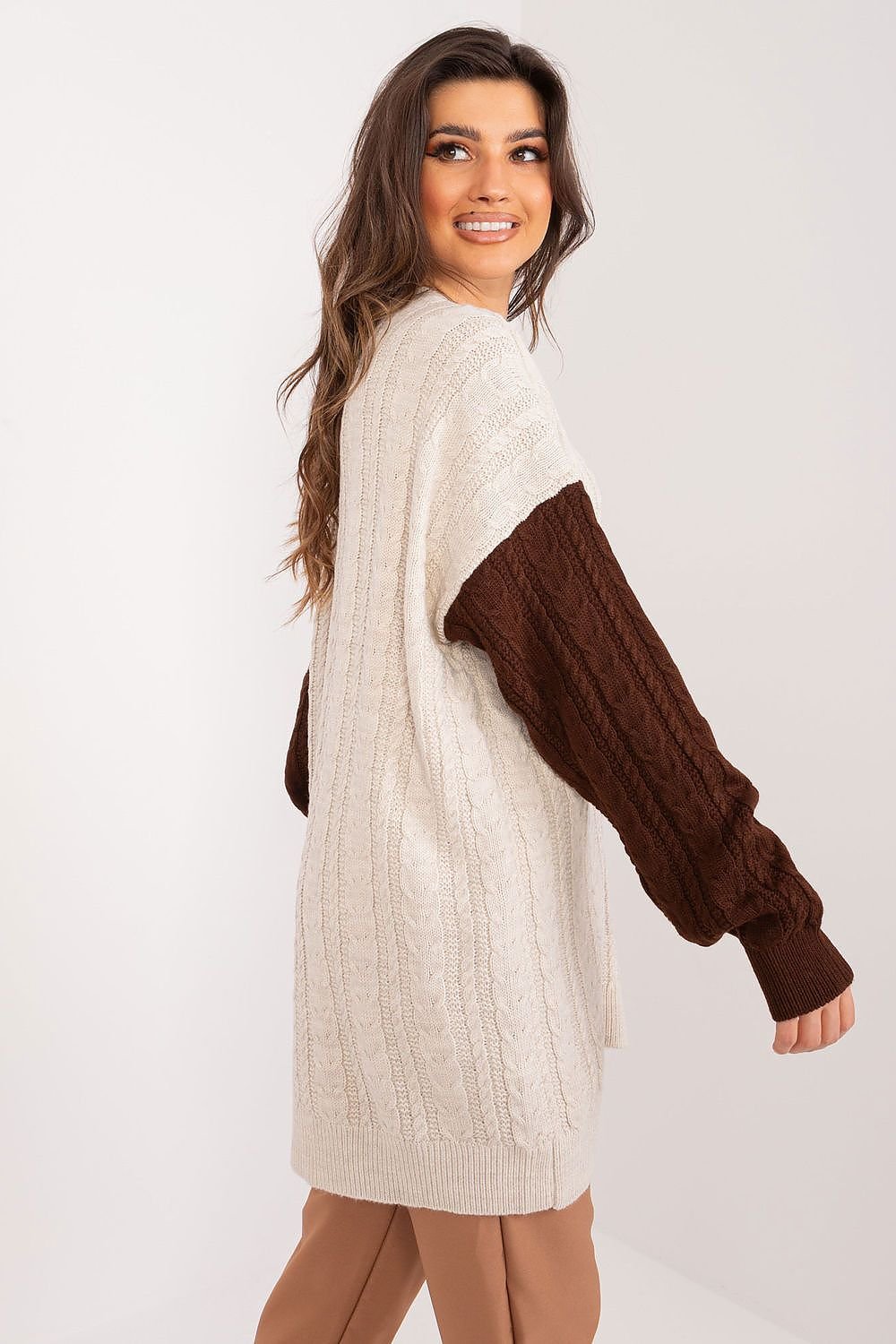 Cardigan model 196764 Badu