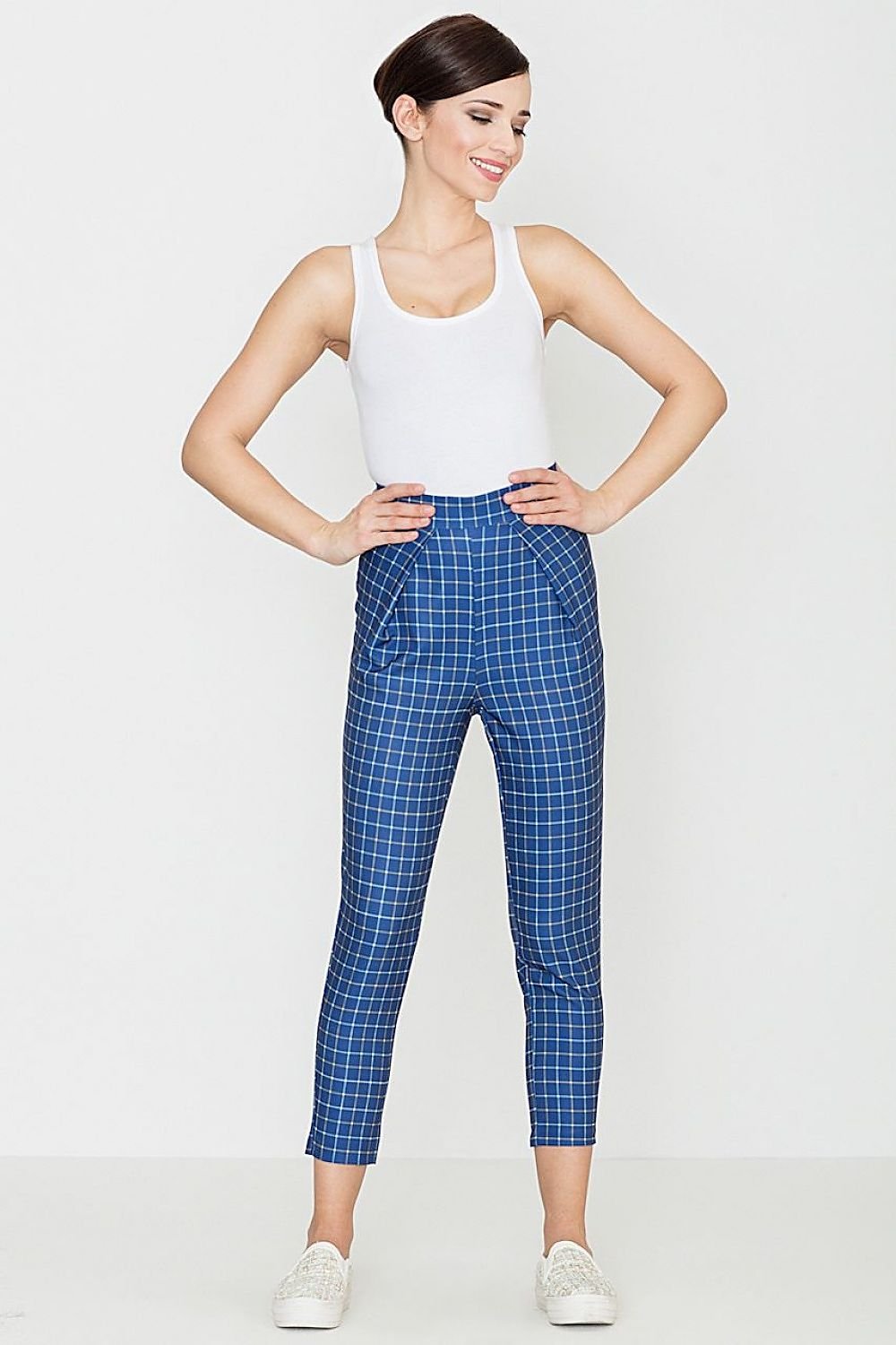 Women trousers model 114287 Lenitif