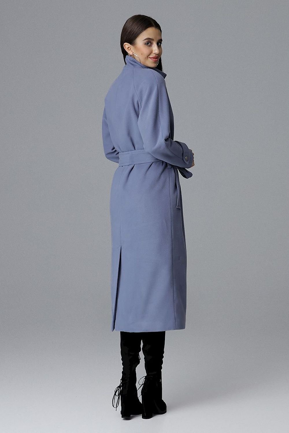 Coat model 124383 Figl