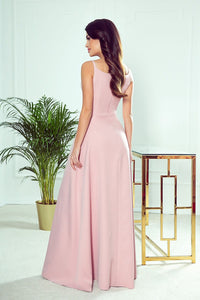 Long dress model 196392 Numoco