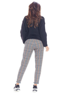 Women trousers model 148986 awama