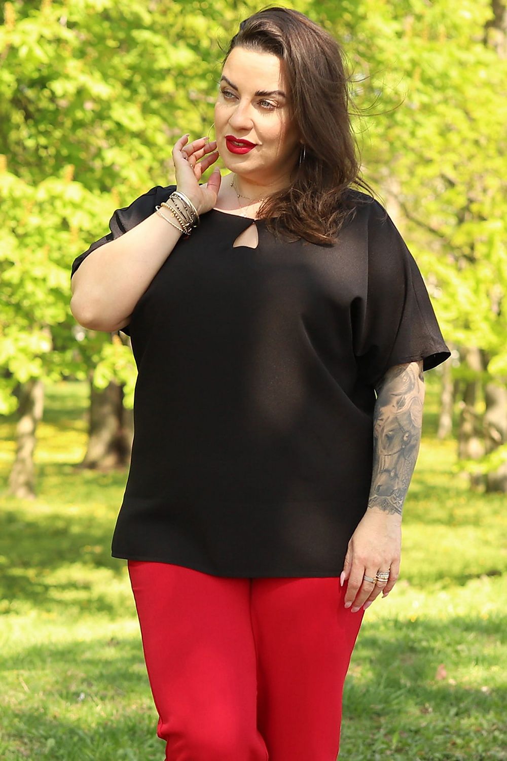 Plus size blouse model 169140 Karko