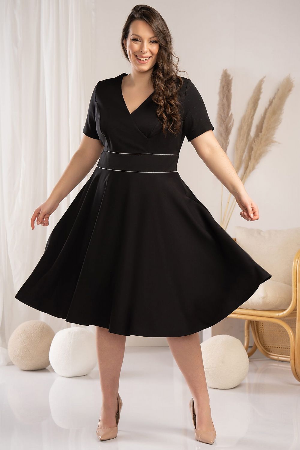 Plus size dress model 178555 Karko