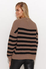 Cardigan model 185291 Makadamia