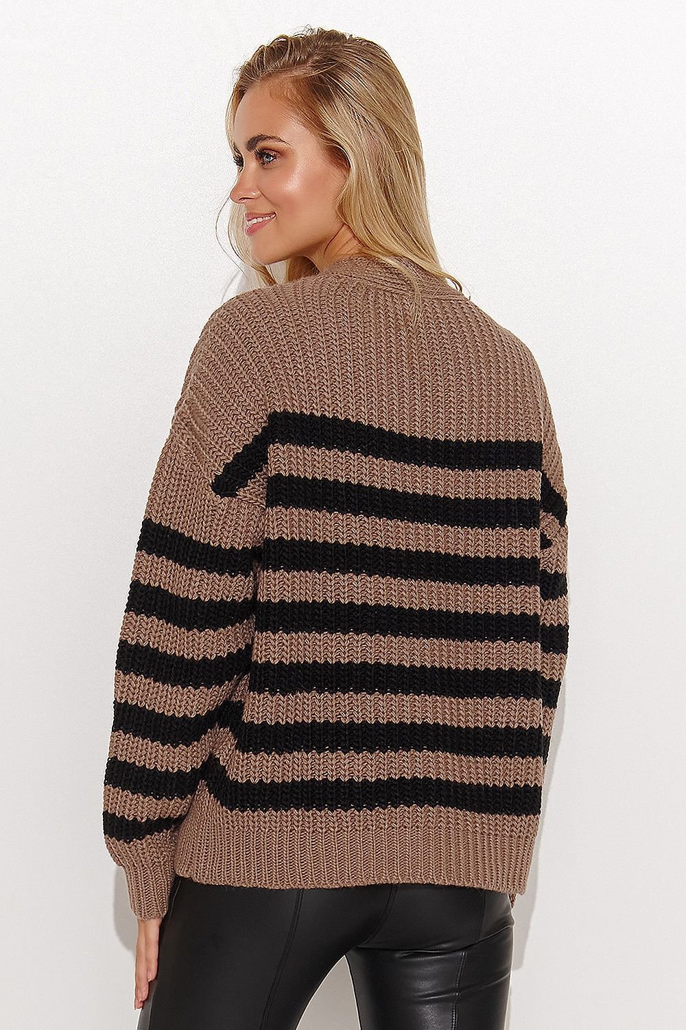 Cardigan model 185291 Makadamia